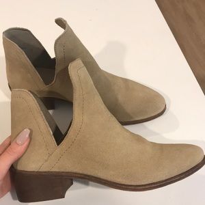 Matisse ankle boot. Brand new never worn